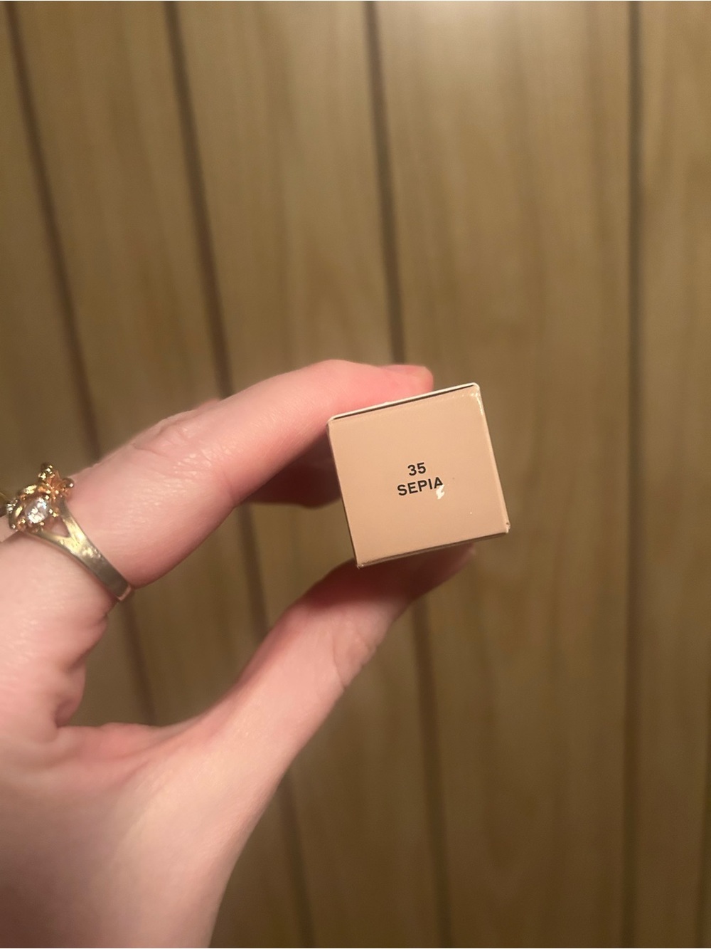 Burberry Kisses Satin lipstick in Sepia - Picture 5 of 6